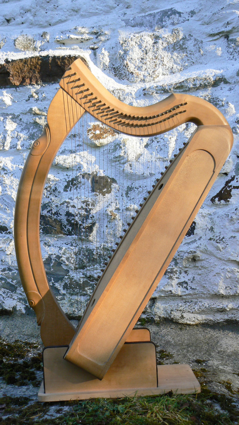 Celtic Wire Strung Harp Graham Reid Design Celtic Wire Strung Harp Graham Reid Design